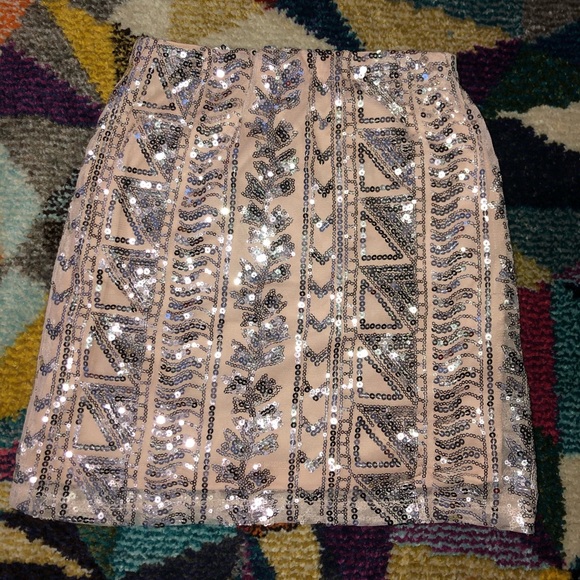 Sequence skirt ✨